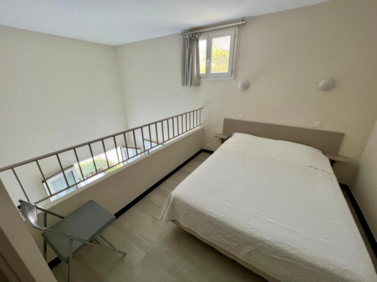 Hotel L'Etape Villeneuve-Loubet Bagian luar foto