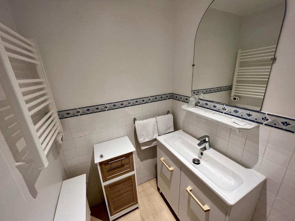 Hotel L'Etape Villeneuve-Loubet Bagian luar foto